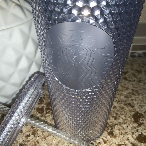 Starbucks Diamond Venti Cold Cup with matching straw - Picture 2 of 6